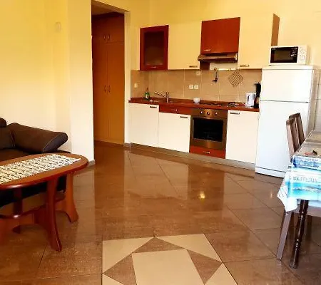 Ara-aradi Appartement