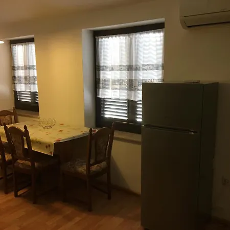 Ara-aradi Appartement Baška
